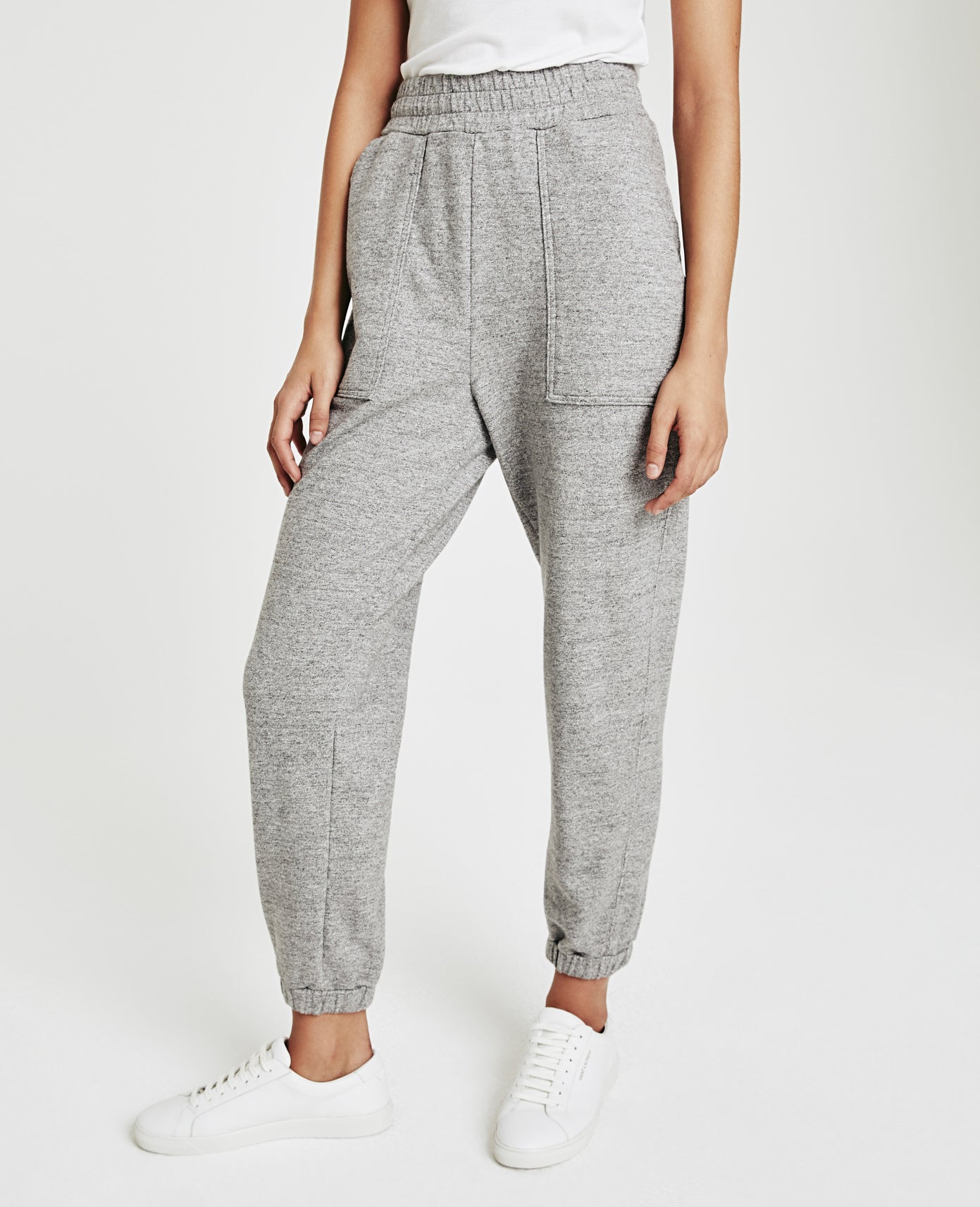 Womens Nova Sweatpant Heather Grey