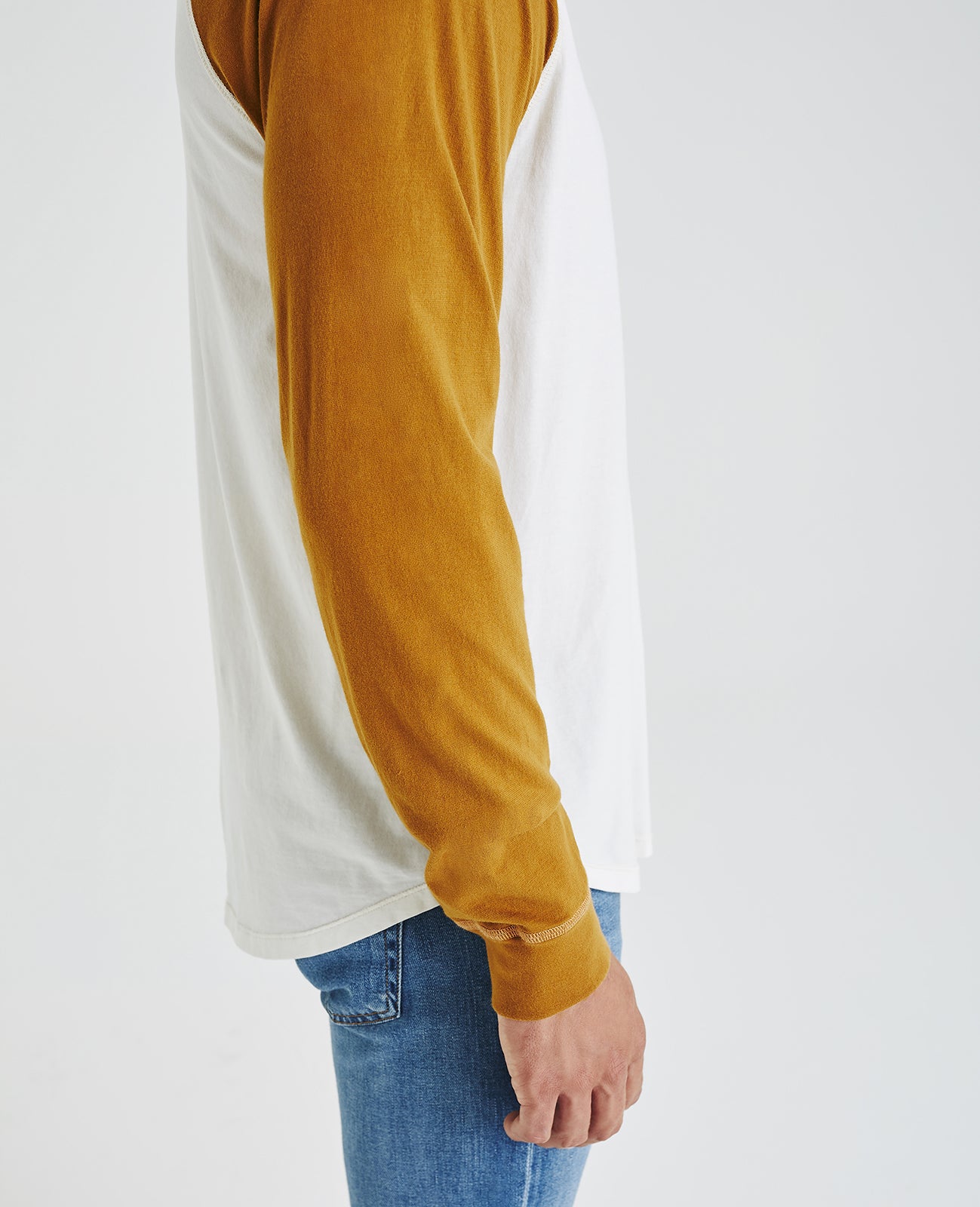 Liam Raglan Crew Ivory Dust/Mustard Gold Long Sleeve Raglan Men Tops Photo 4