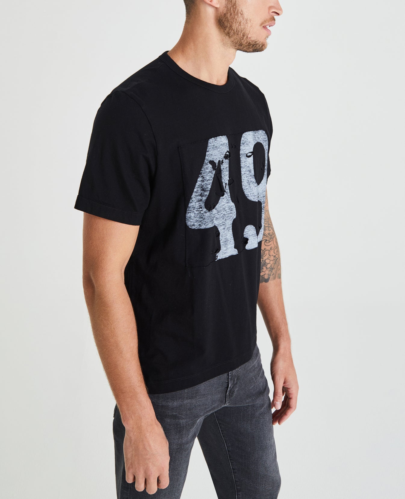 Beckham Crew 49-True Black Classic Fit Crew Men Tops Photo 3