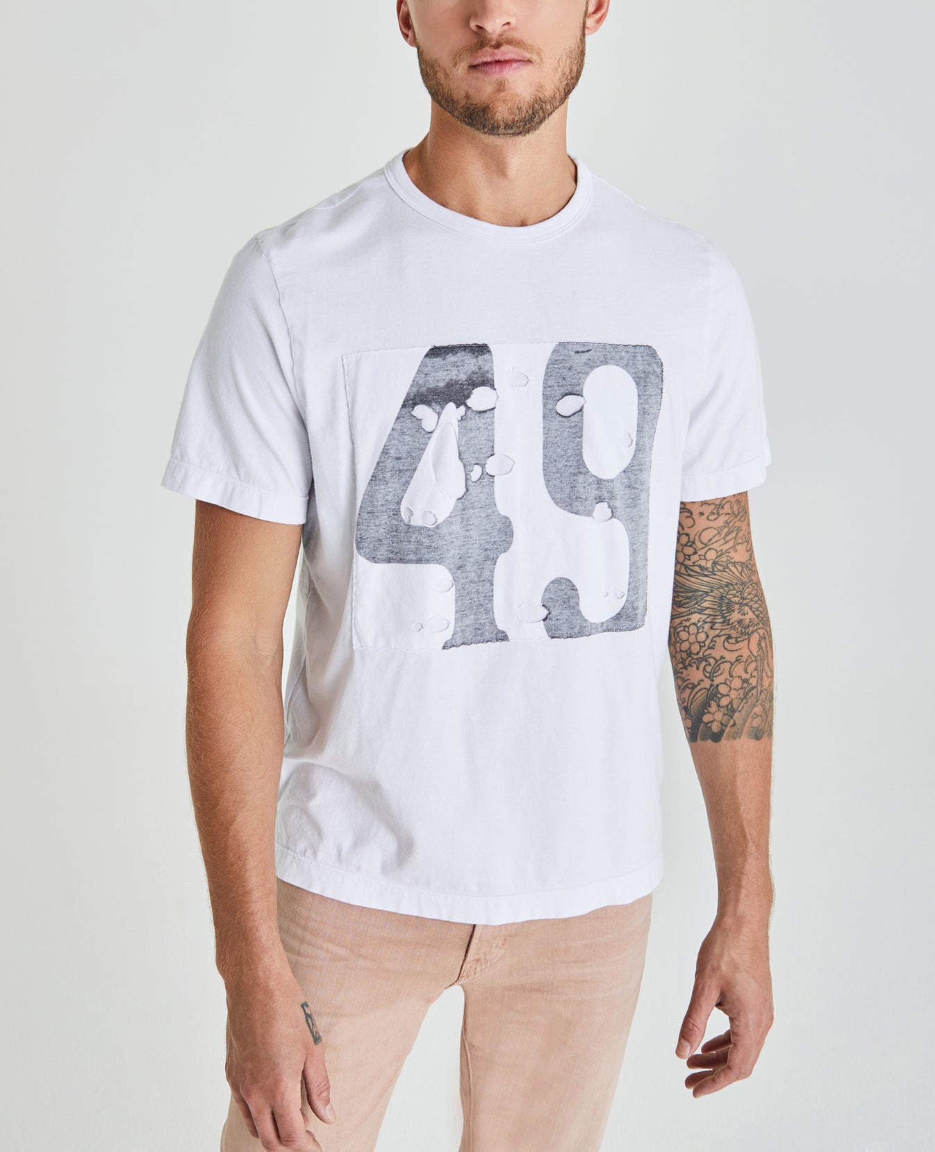 Beckham Crew 49-True White Classic Fit Crew Men Tops Photo 1