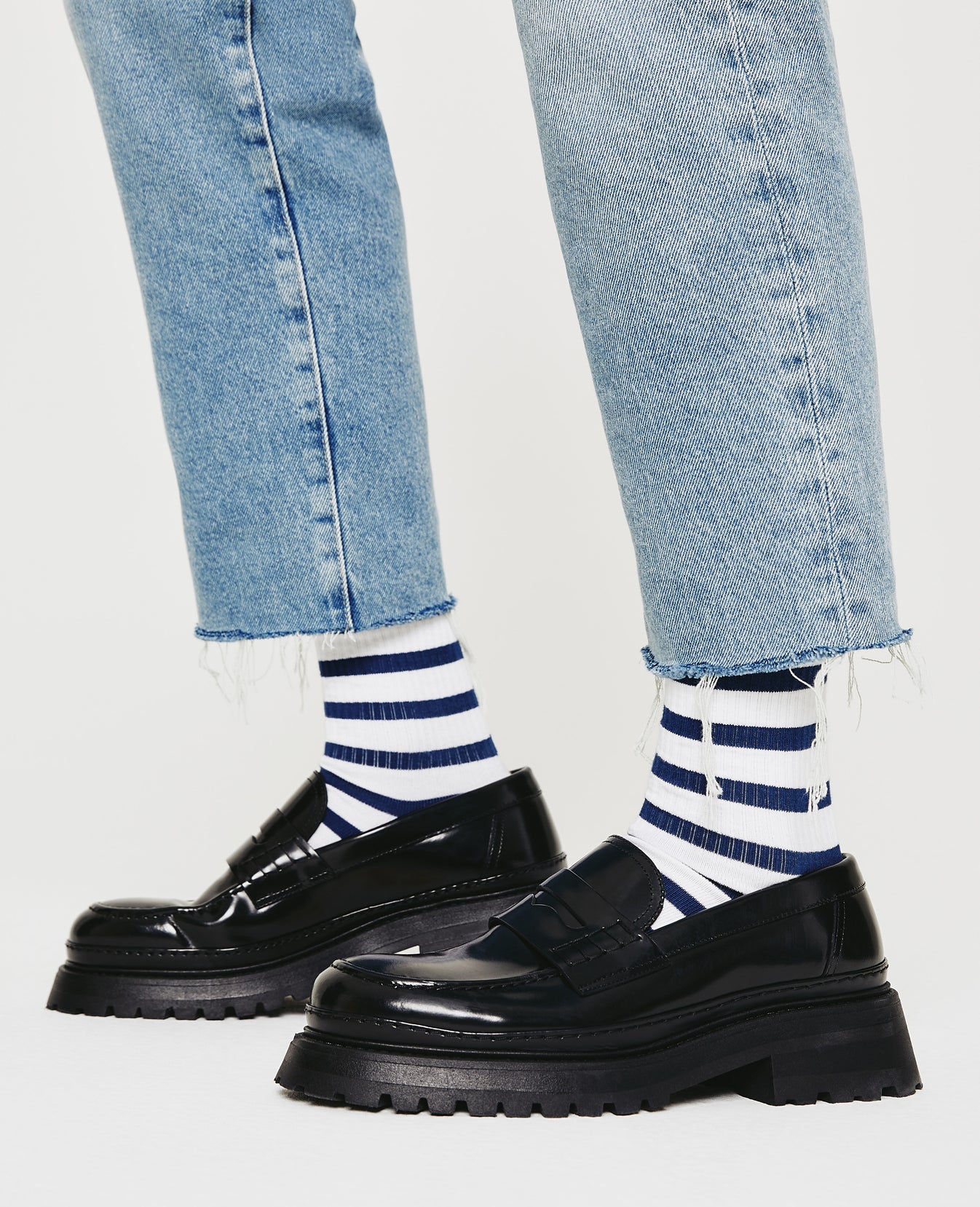 Ryland Sock True White True Navy Accessory Photo 4