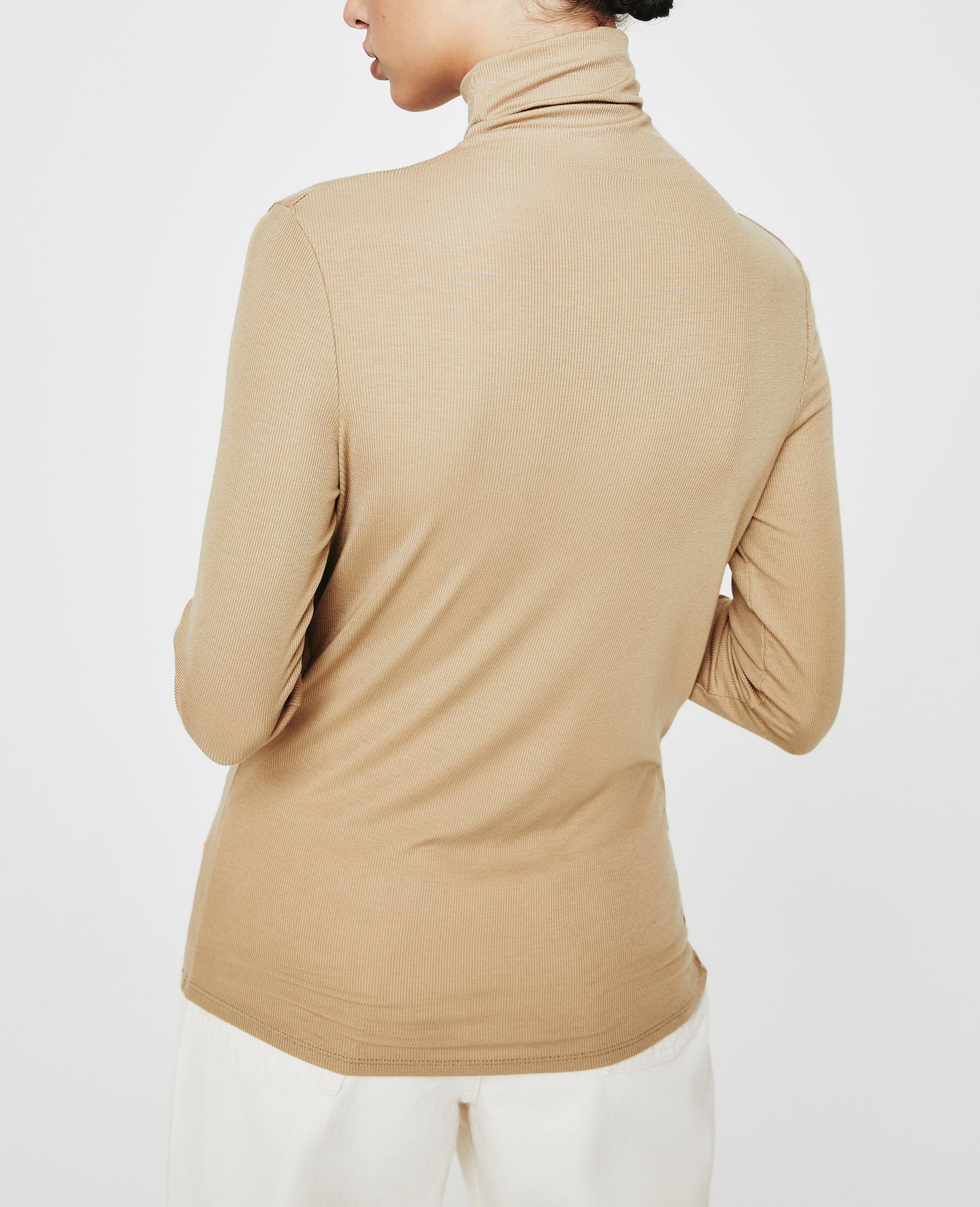 Chels Turtleneck Brass Afternoon Slim Turtleneck Women Tops Photo 6